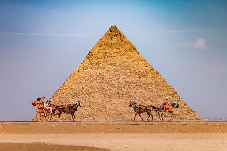 Die mittlere Pyramide von Gizeh