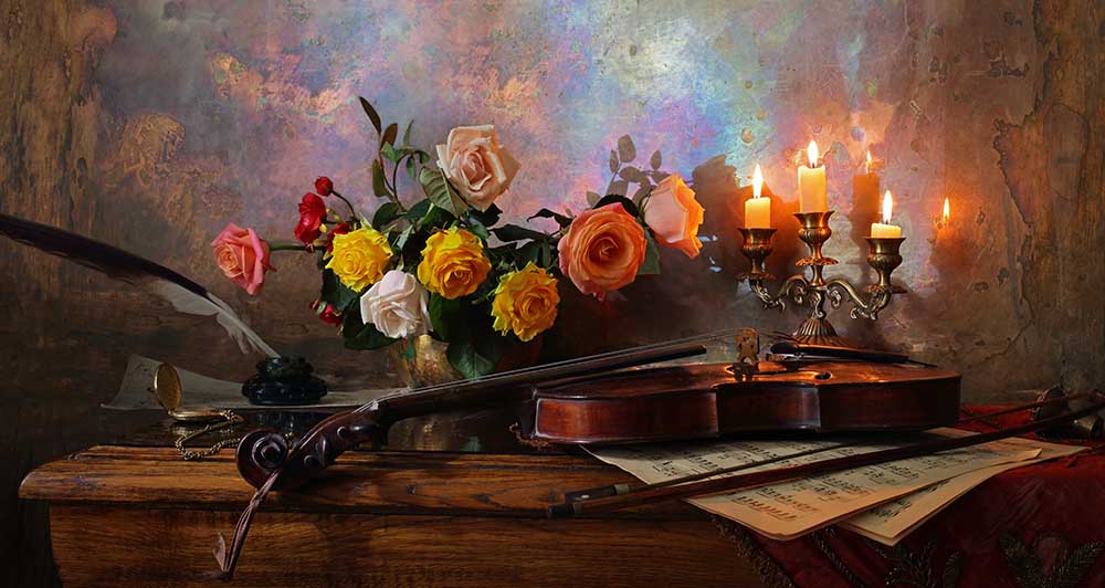 Stillleben mit Geige und Blumen from Andrey Morozov