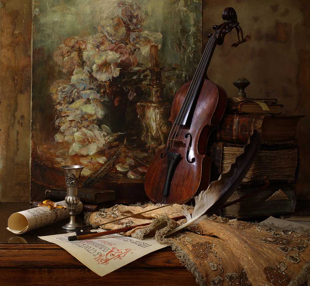 Stillleben mit Geige und Malerei from Andrey Morozov
