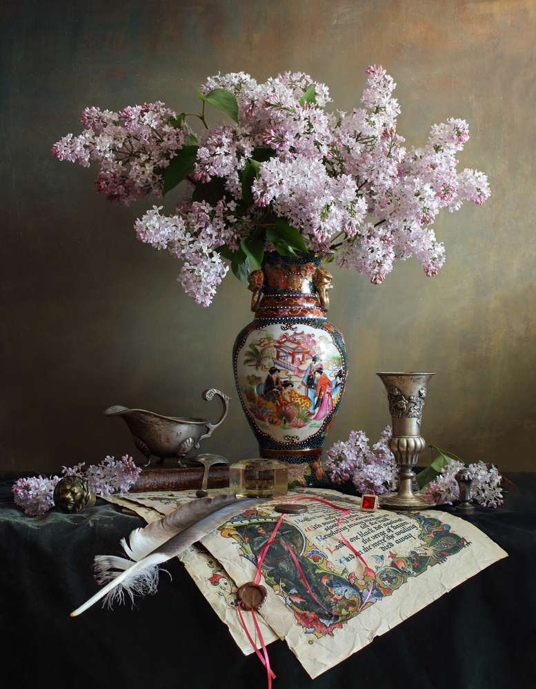 Stillleben mit lila Blumen from Andrey Morozov