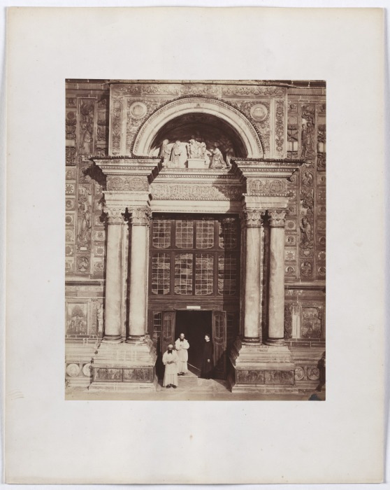 Die Kartause von Pavia: Blick auf das Hauptportal der Kirche from Anonym