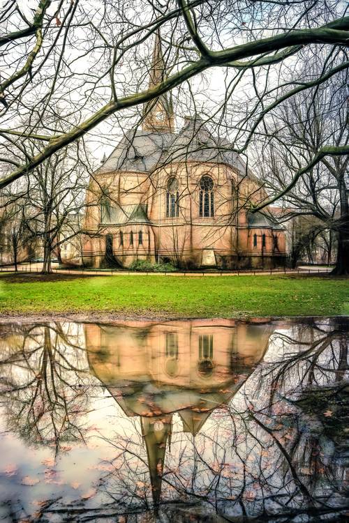 Lutherkirche Leipzig Spiegelung in einer Pfütze, Bild 1 von 2 from Dennis Wetzel