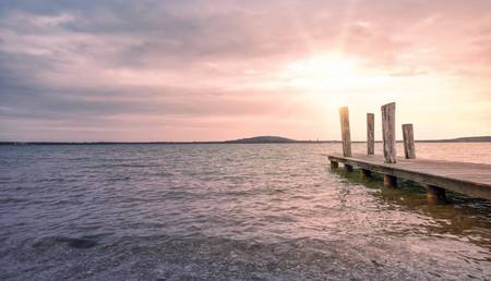 Sonnenuntergang am Störmthaler See.