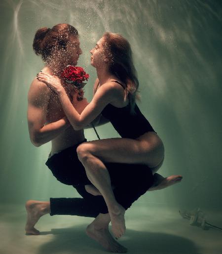 Verlieben Sie sich unter Wasser