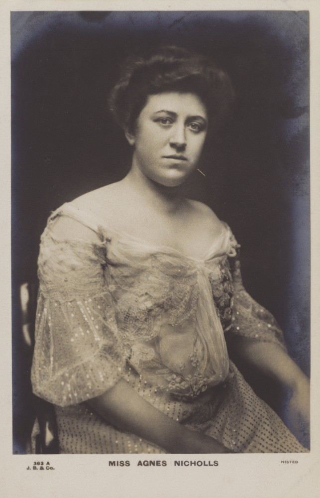 Agnes Nicholls, English soprano from Ernest Walter Histed