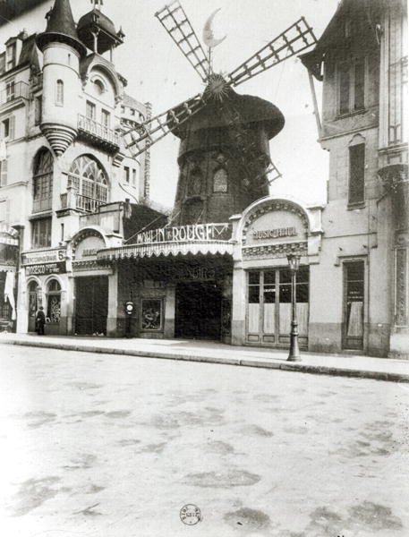 The Moulin Rouge in Paris, 1921 (b/w photo)  from Eugene Atget