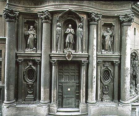 Lower half of the facade from Francesco Borromini