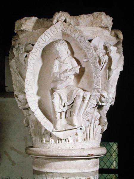 Capital depicting the First Key of Plainsong with a dulcimer player from French School