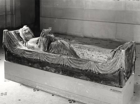 Effigy of Eleanor of Aquitaine (c.1122-1204) Queen of France, then of England from French School