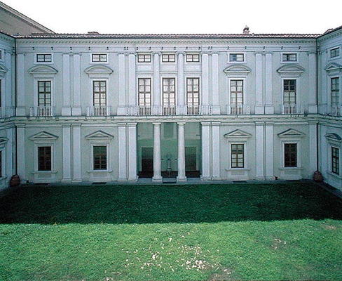 Courtyard, built 1768-71 (photo) from Gaspare Maria Paoletti