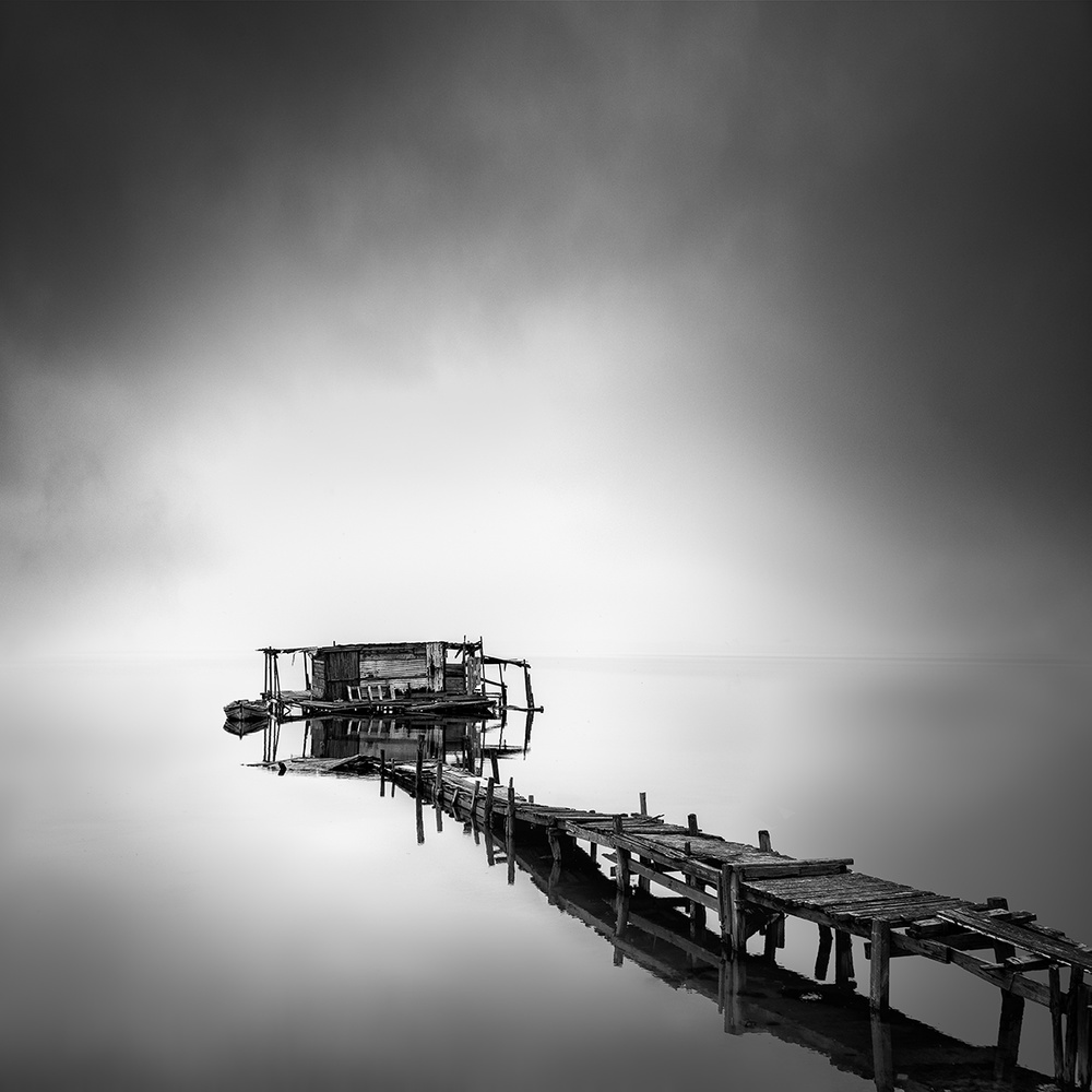 Auseinanderfallen from George Digalakis
