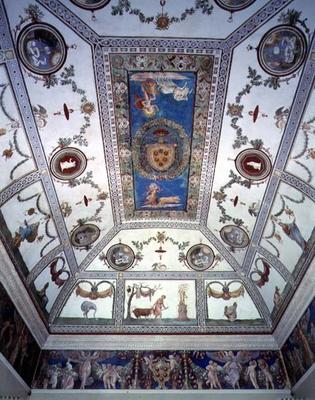 The 'Camera con Fregio di Amorini' (Chamber of the Cupid Frieze) detail of the ceiling, 1520's (phot from Giulio  Romano