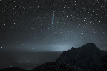 Komet Nishimura über den Julischen Alpen