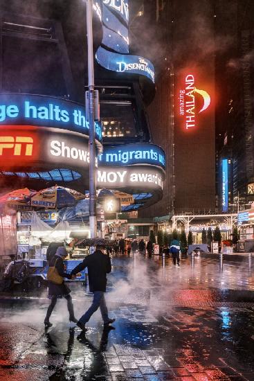 Time Square regnerische Nacht