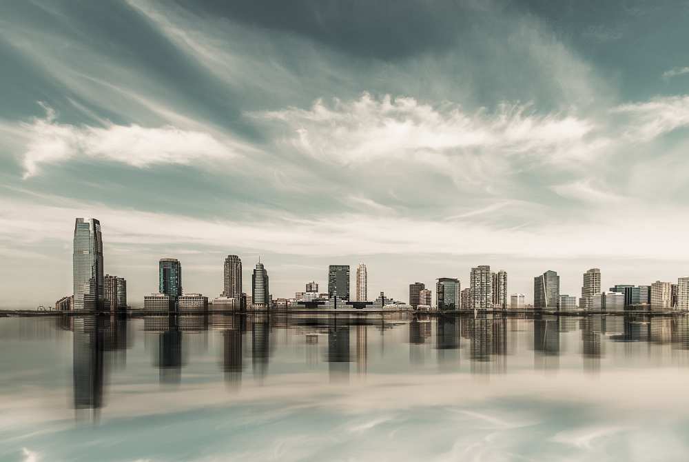 a look to New Jersey from Hannes Cmarits