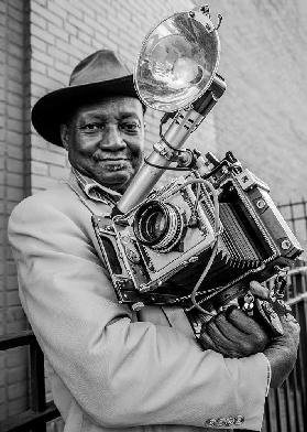 Mr. Louis Mendes / Straßenfotografie-Ikone NYC-USA