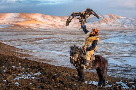 Altai-Gebirge und der Adlerjäger