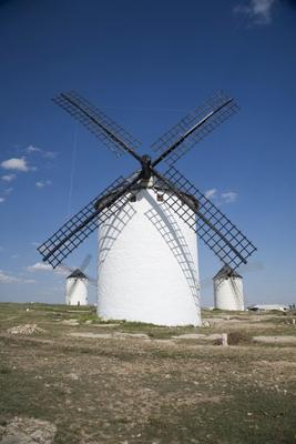 three spanish mills from Iñigo Quintanilla