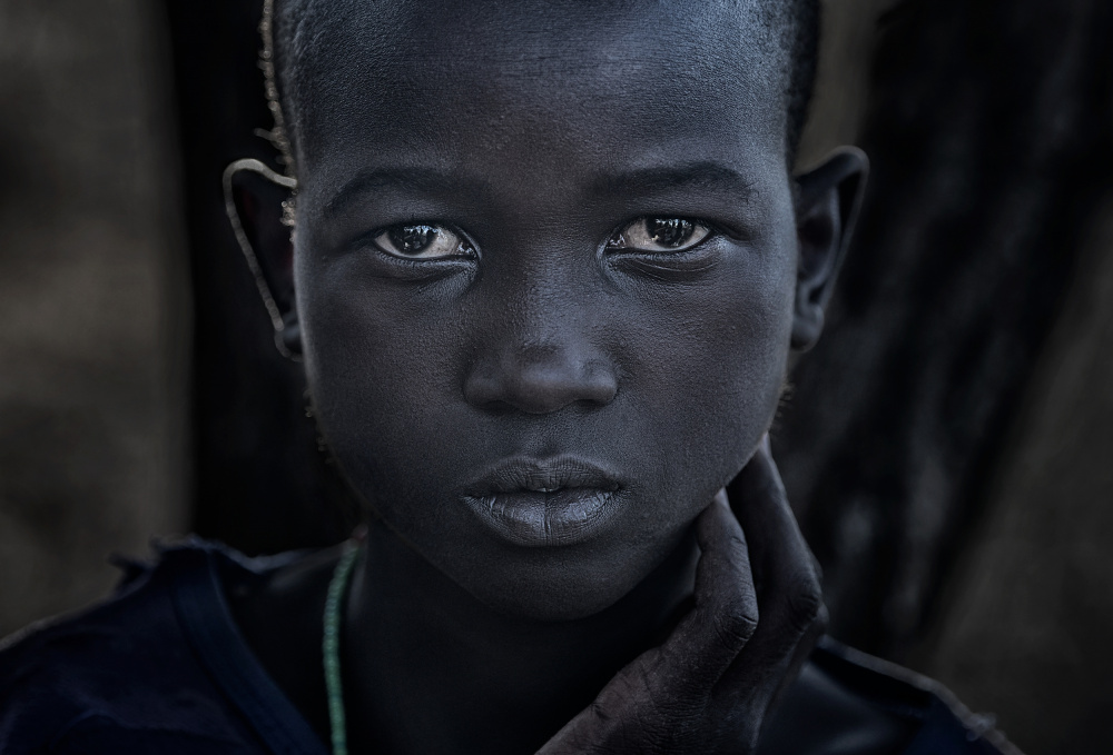 Kind des Pokot-Stammes III – Kenia from Joxe Inazio Kuesta Garmendia