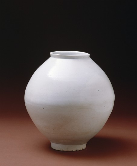 'Full Moon' jar, early 17th century from Korean School