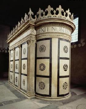 The Little Temple of the Holy Sepulcre in the Capella Rucellai, 1467 (marble)