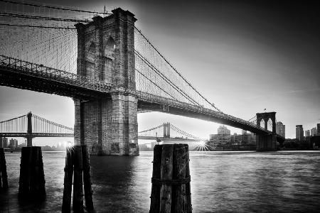 Brooklyn Bridge - Sonnenaufgang