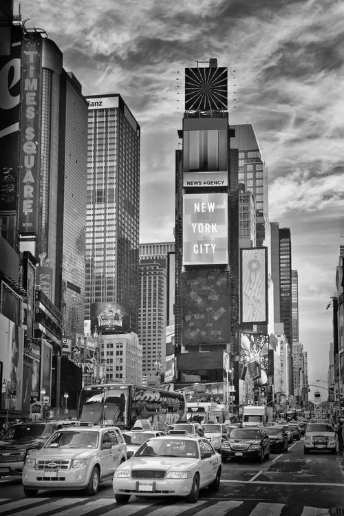 NEW YORK CITY Times Square | Monochrom from Melanie Viola