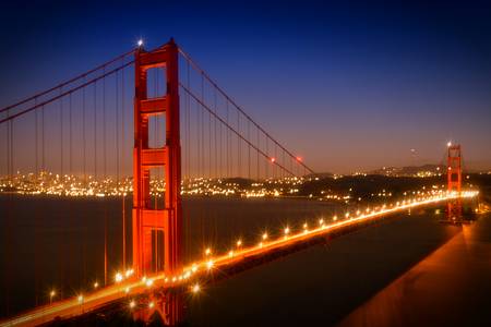 Golden Gate Bridge am Abend 