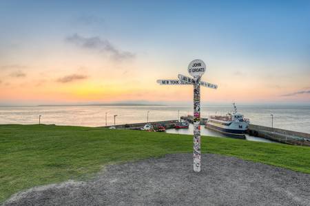 John o\' Groats in Schottland Blick zum Hafen