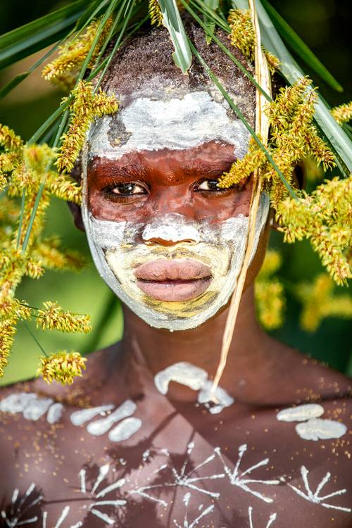 Porträt Junge aus dem Suri / Surma Stamm in Omo Valley, Äthiopien, Afrika from Miro May