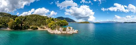 Bucht und Natur im Süden der Ionischen Insel Lefkada, Griechenland