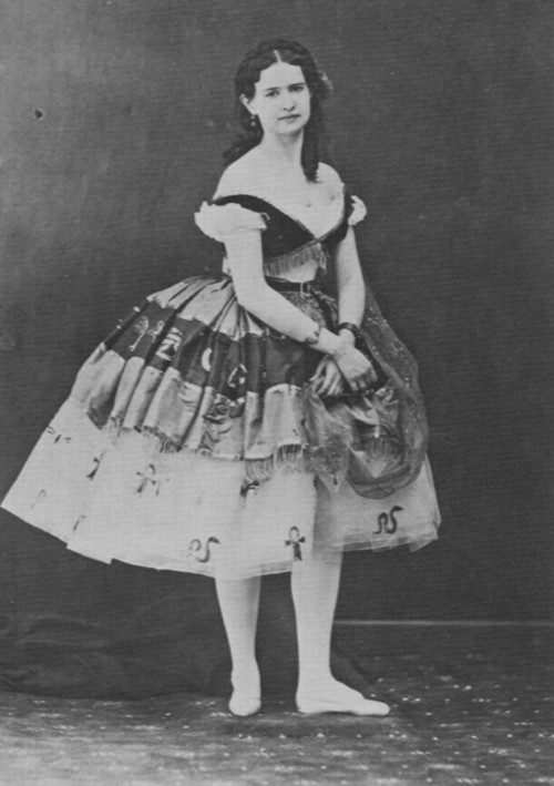 Portrait of Maria Surovshchikova-Petipa (1836-1882), prima ballerina of Petersburg Imperial Theatre  from Nadar