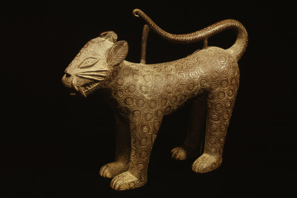 Aquamanile, Leopard, Benin / Bronze from 