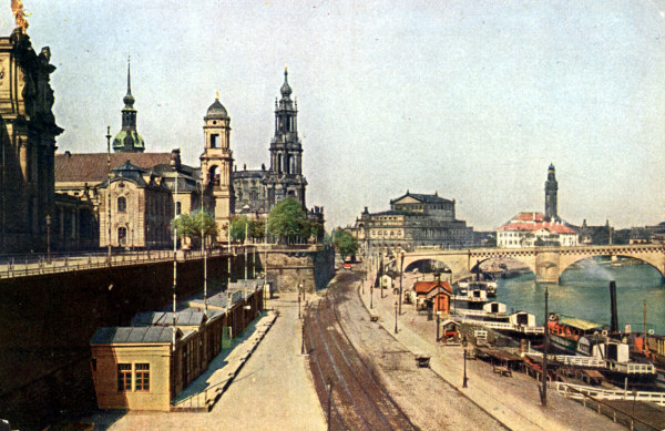 Dresden, Terrassenufer from 