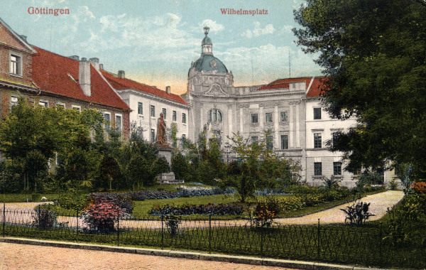 Göttingen, Wilhelmsplatz from 