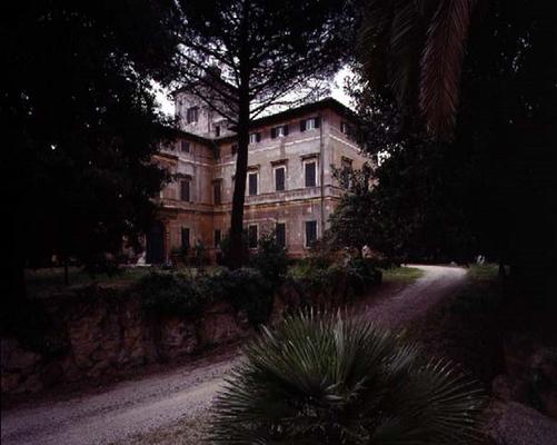 Lateral view of the villa and garden, 16th century (photo) from 