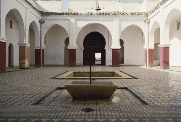 Madrasa of Sidi Bou Medine, courtyard (photo)  from 