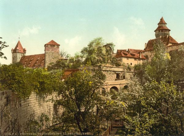 Nürnberg,Burg,Vestnertor, Kaiserstallung from 