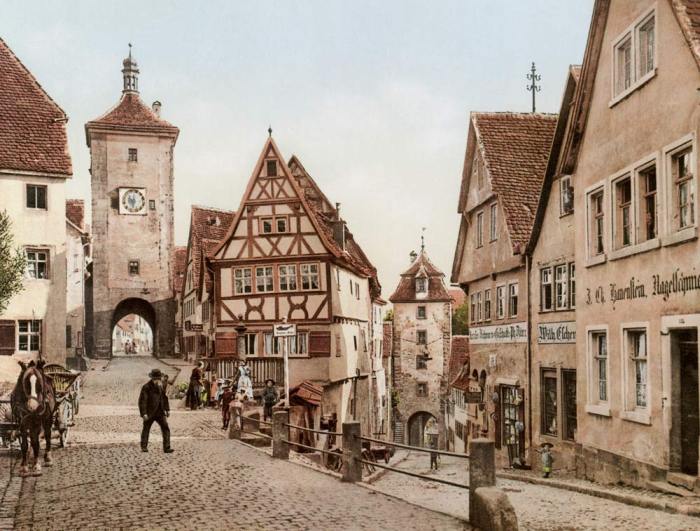 Rothenburg o.d.Tauber,Plönlein from 