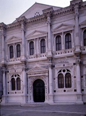 The Facade, begun by Pietro Buon and completed by Antonio Scarpagnino (1465/70-1549) in 1536 (photo) from 