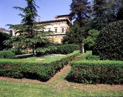 View of the villa from the garden, designed by Baldassarre Peruzzi (1481-1536) 1506 (photo) from 