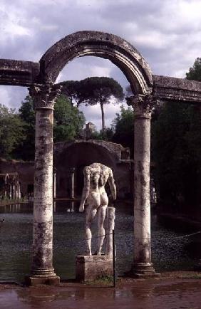Canopus canal with a nude sculpture
