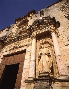 Detail from the church facade (photo)