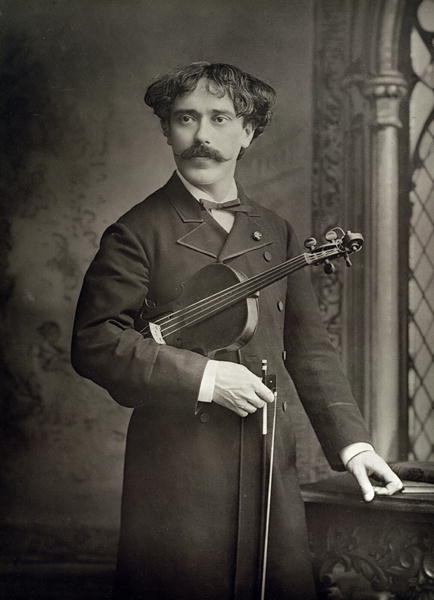 Pablo de Sarasate y Navascues (1844-1908), Spanish violinist and composer, portrait photograph (b/w  from Stanislaus Walery