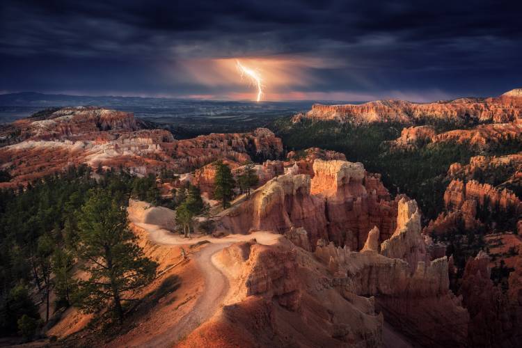 Lightning over Bryce Canyon from Stefan Mitterwallner