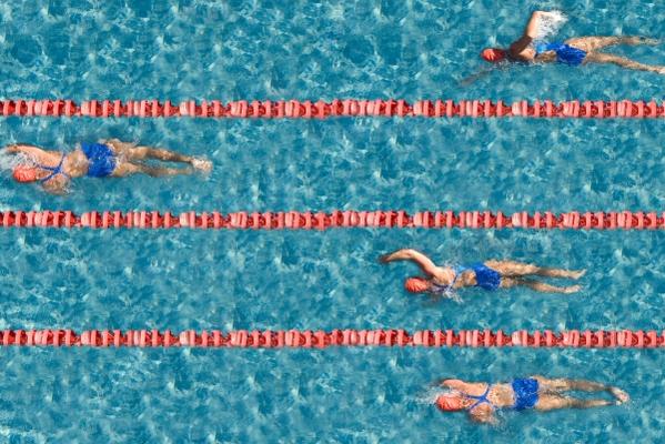 Schwimmwettkampf aus Vogelperspektive from Thomas Lammeyer