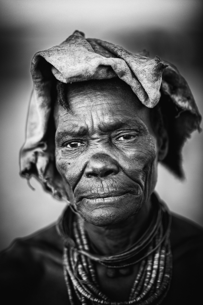 Himba-Matriarchin from Trevor Cole